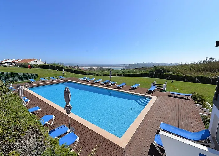 Апартаменты Paddle - Sea View With 3 Pools, Tennis & Squash Court *