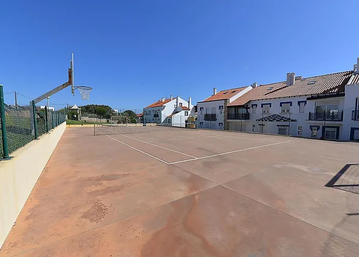 Paddle - Sea View With 3 Pools, Tennis & Squash Court Апартаменты *