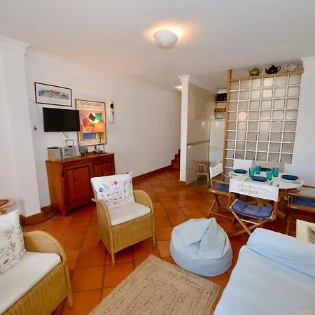 Apartman Paddle - Sea View With 3 Pools, Tennis & Squash Court